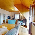 Moewe, 2 Schlafzimmer, Balkon In Granitz