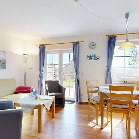 בית נופש Moewe *