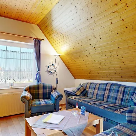 בית נופש Moewe *