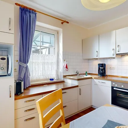 בית נופש Moewe *