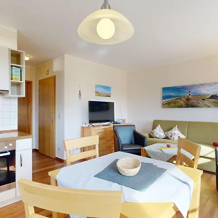 בית נופש Moewe *