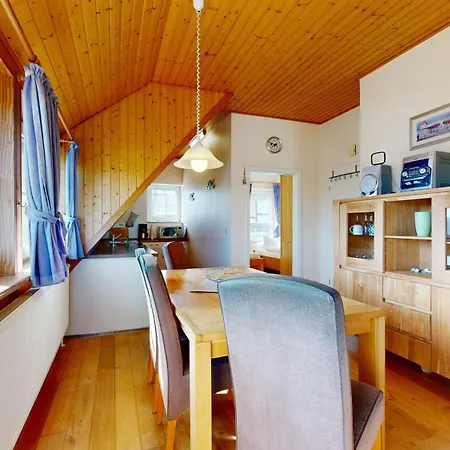 Holiday home Moewe