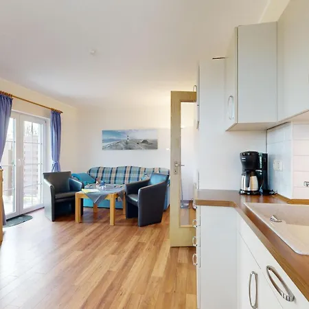 Holiday home Moewe